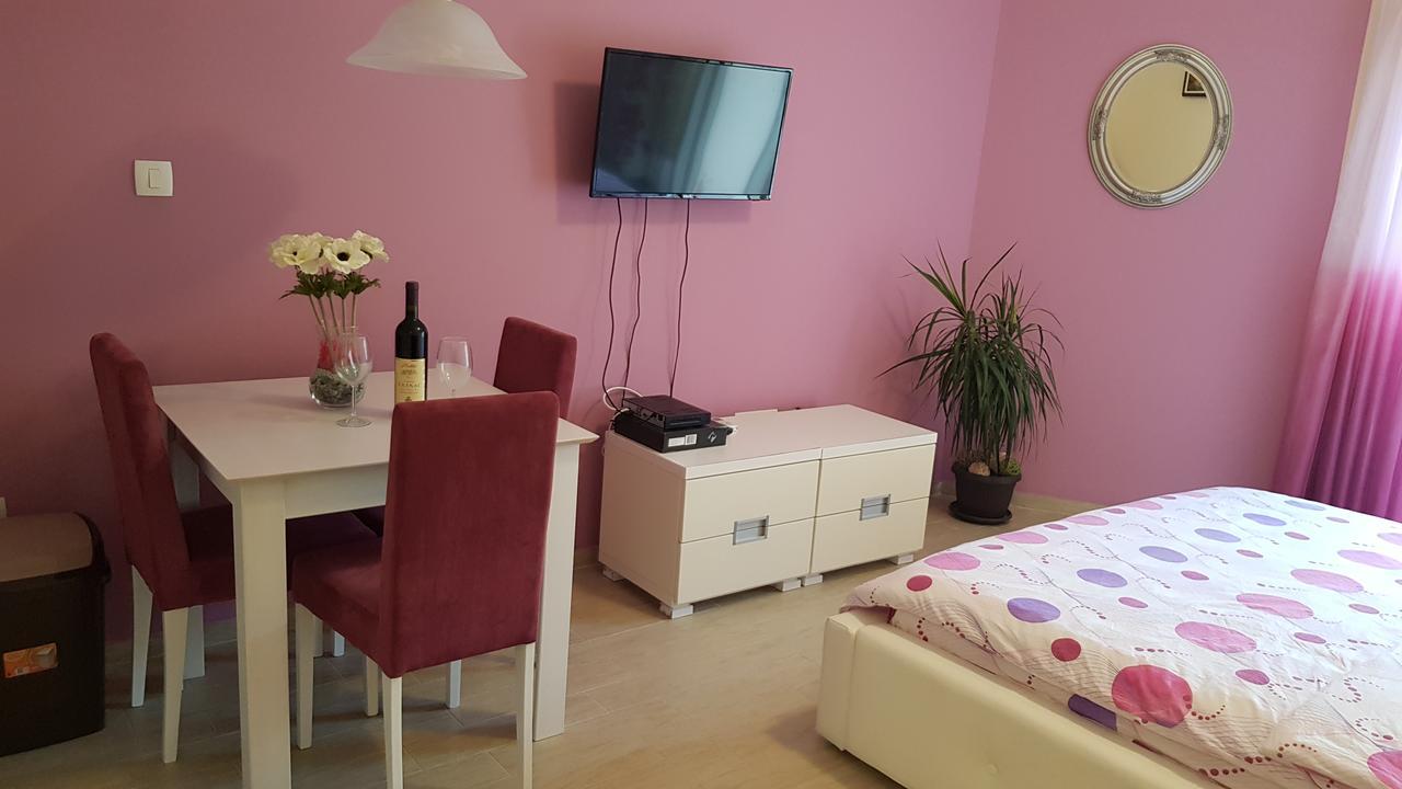 Lux Apartment Vidovic 拉法洛维奇 外观 照片