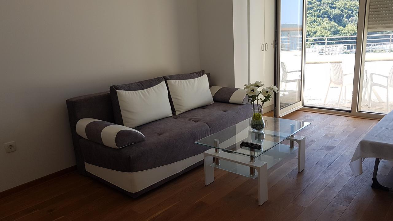 Lux Apartment Vidovic 拉法洛维奇 外观 照片